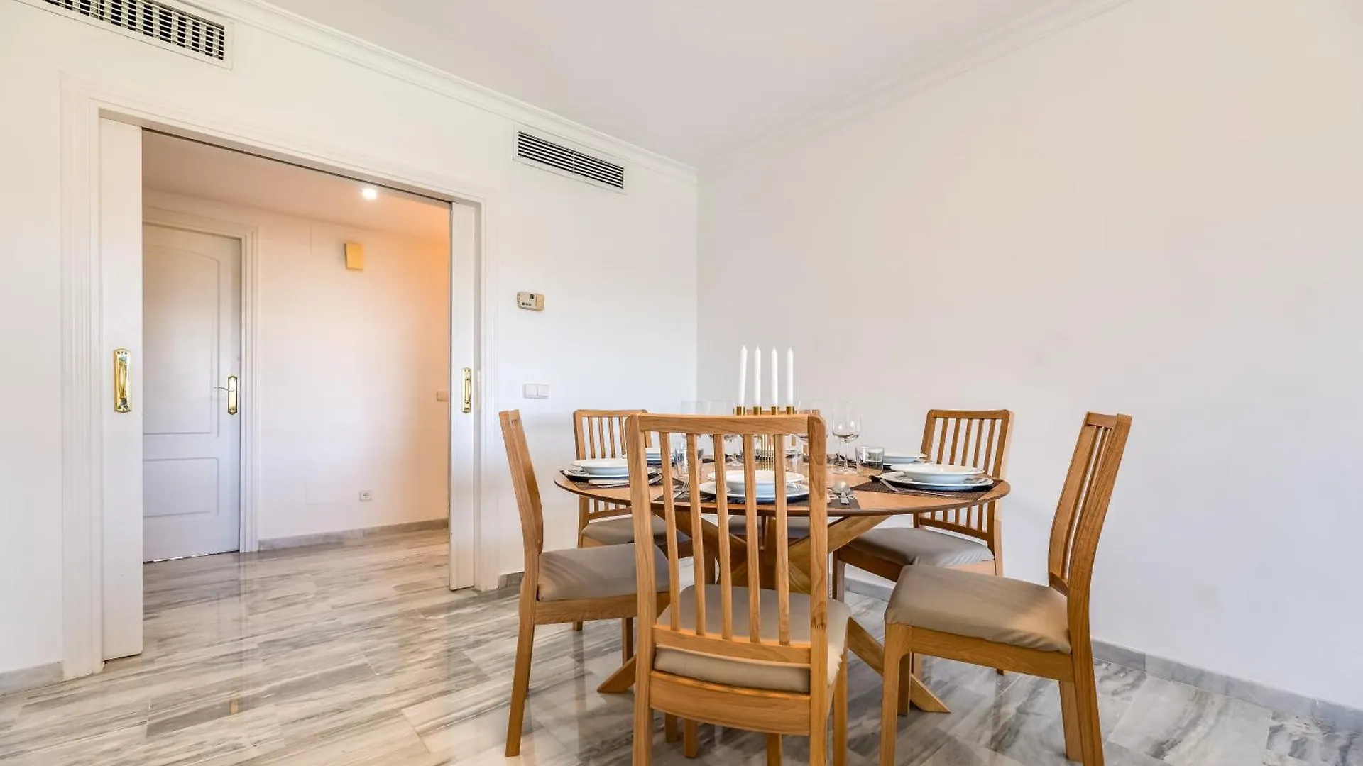 Stunning Duplex By The Golf & Terrace By The Beach Marbella