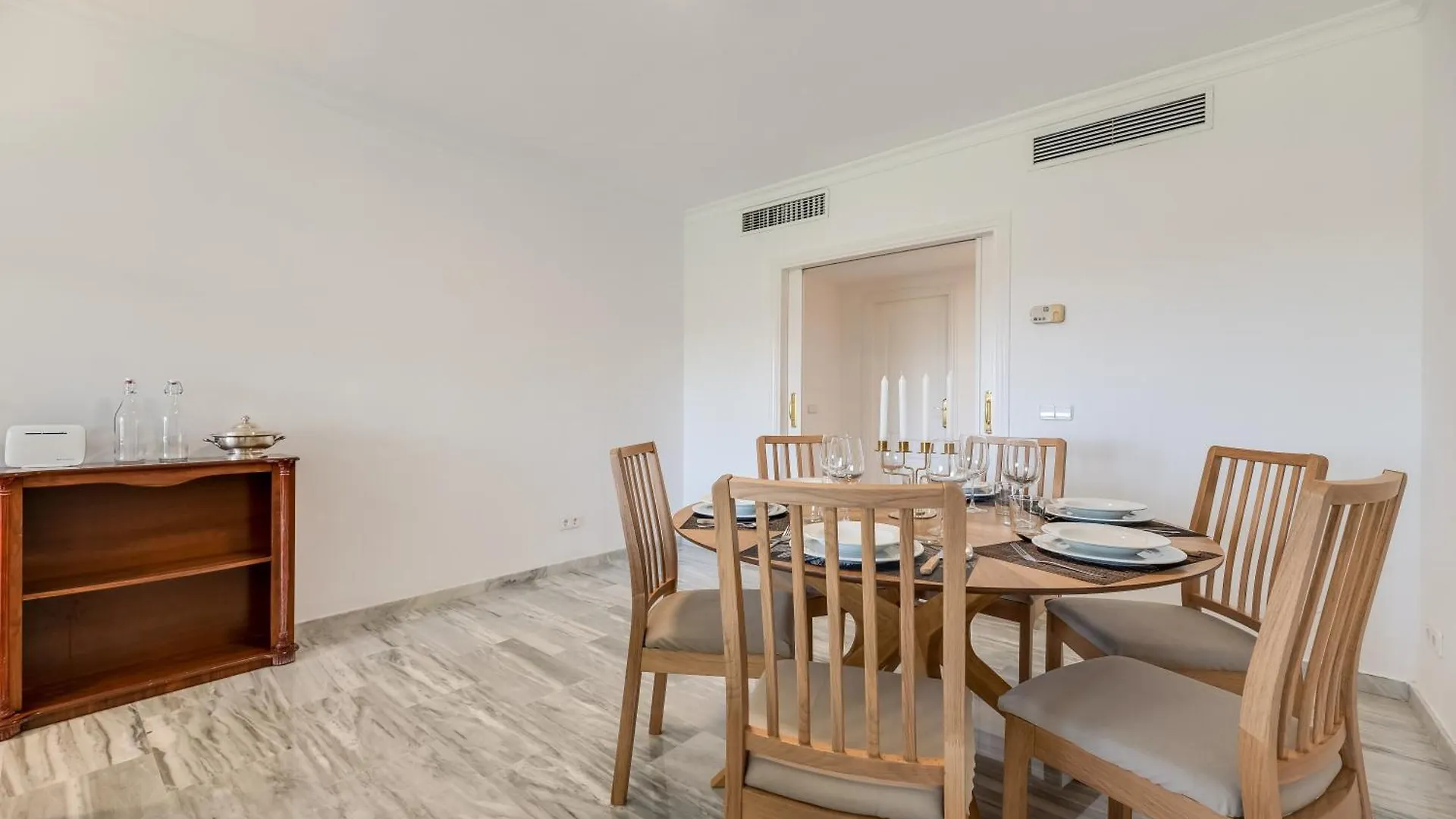 Apartment Stunning Duplex By The Golf & Terrace By The Beach Marbella