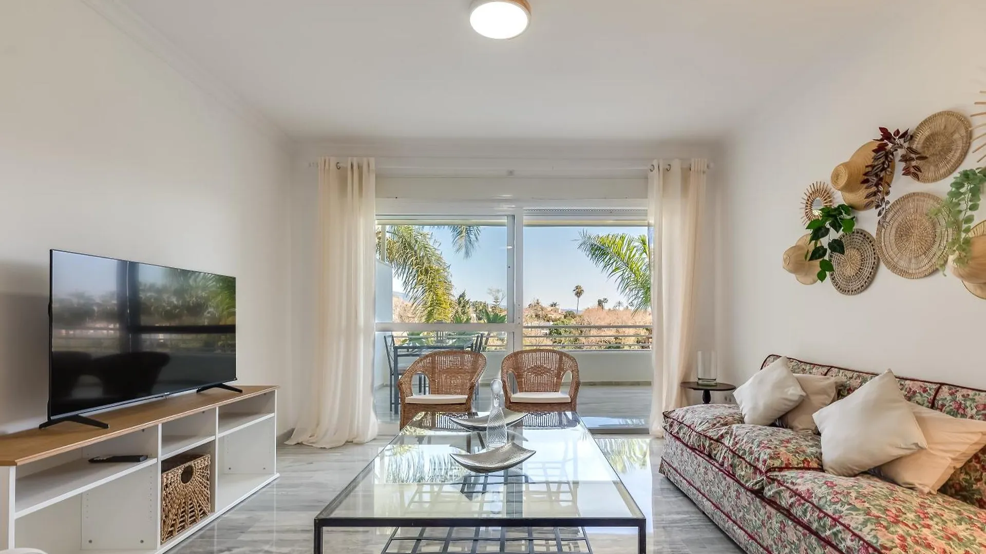 Stunning Duplex By The Golf & Terrace By The Beach Marbella