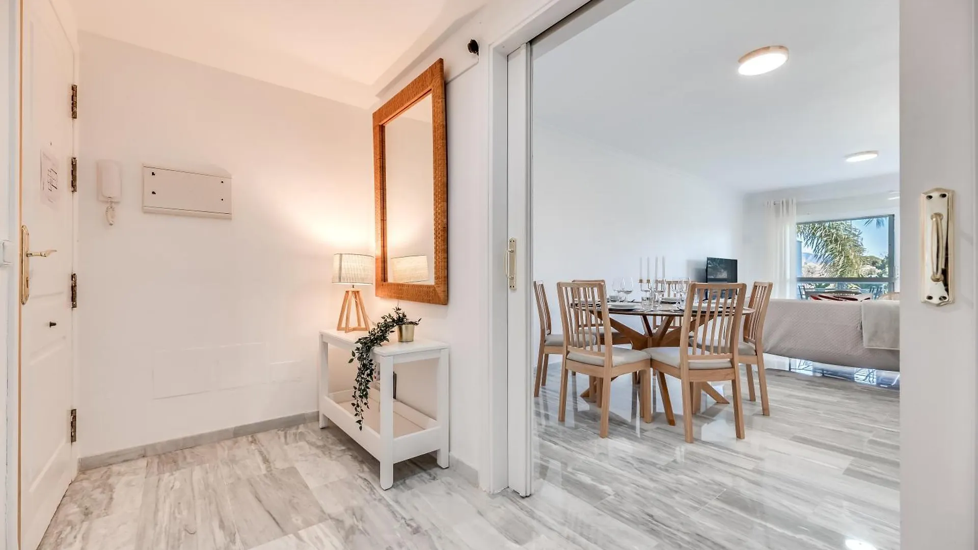Stunning Duplex By The Golf & Terrace By The Beach Marbella 0*,